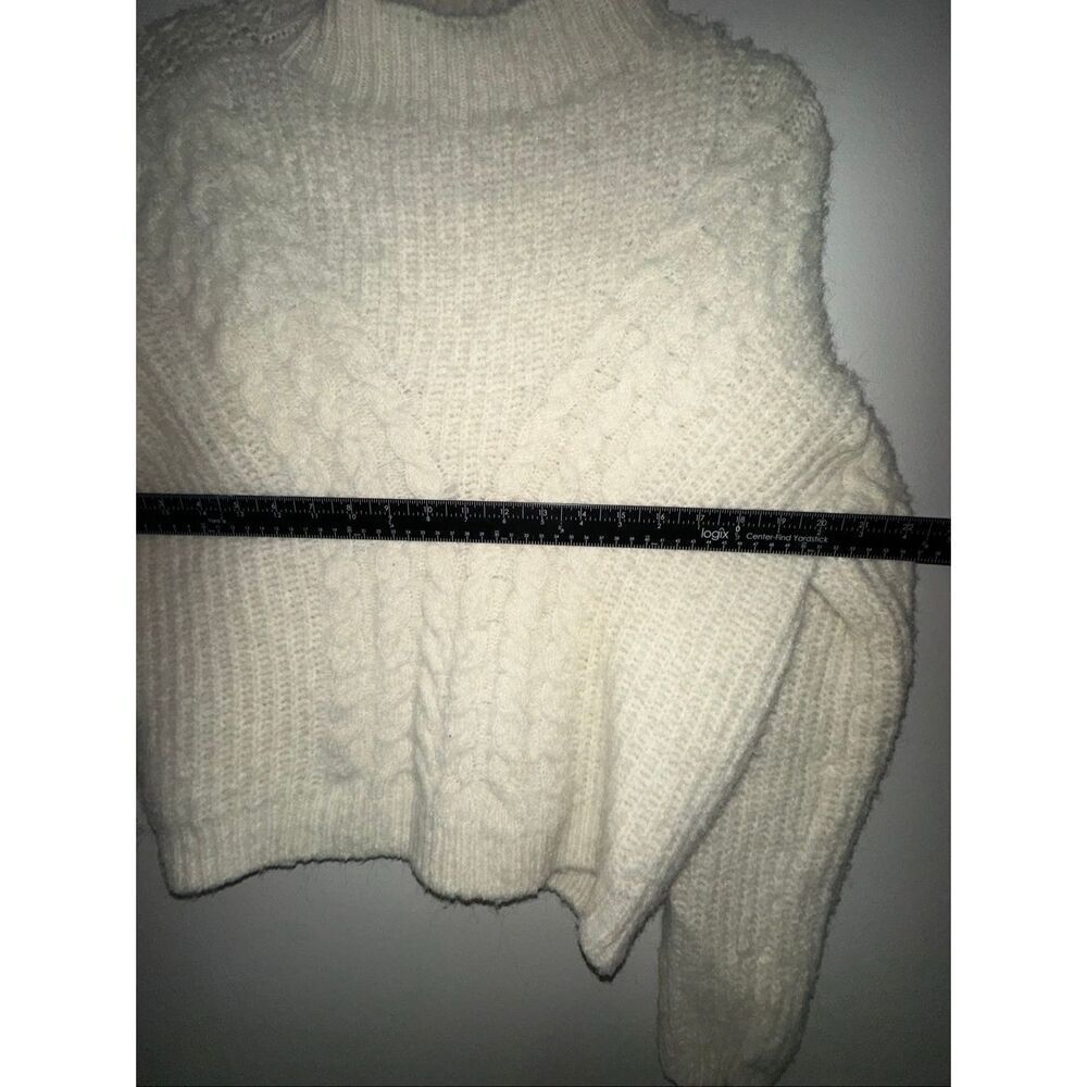 Universal Thread Women’s Medium Cream Cable Knit … - image 6
